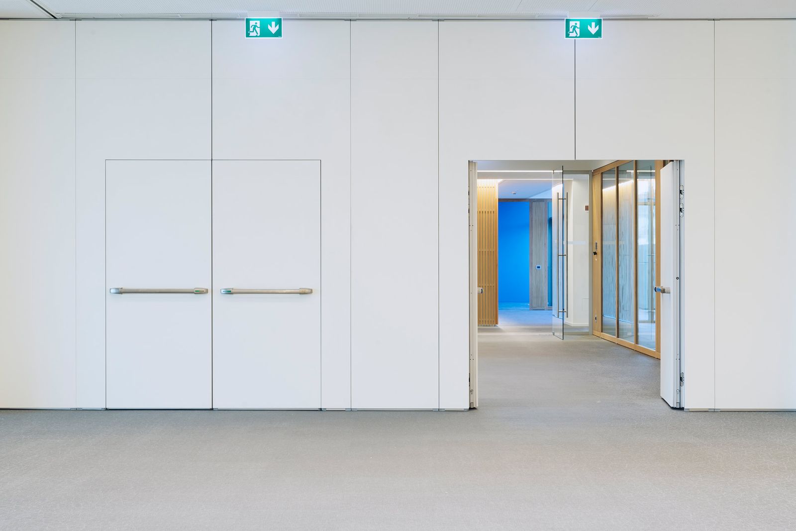 Soundproof Movable Walls by Anaunia