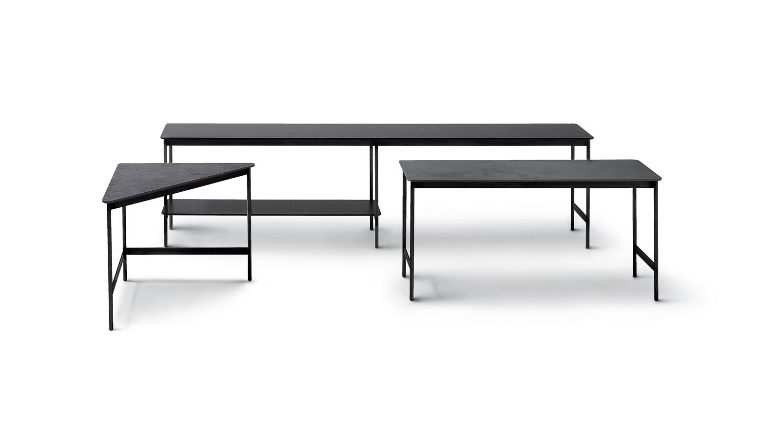 Capilano small tables by Arflex