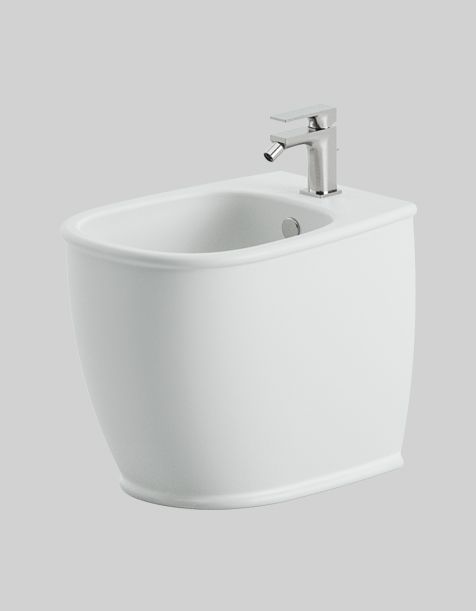 Atelier Back To Wall Bidet by Artceram