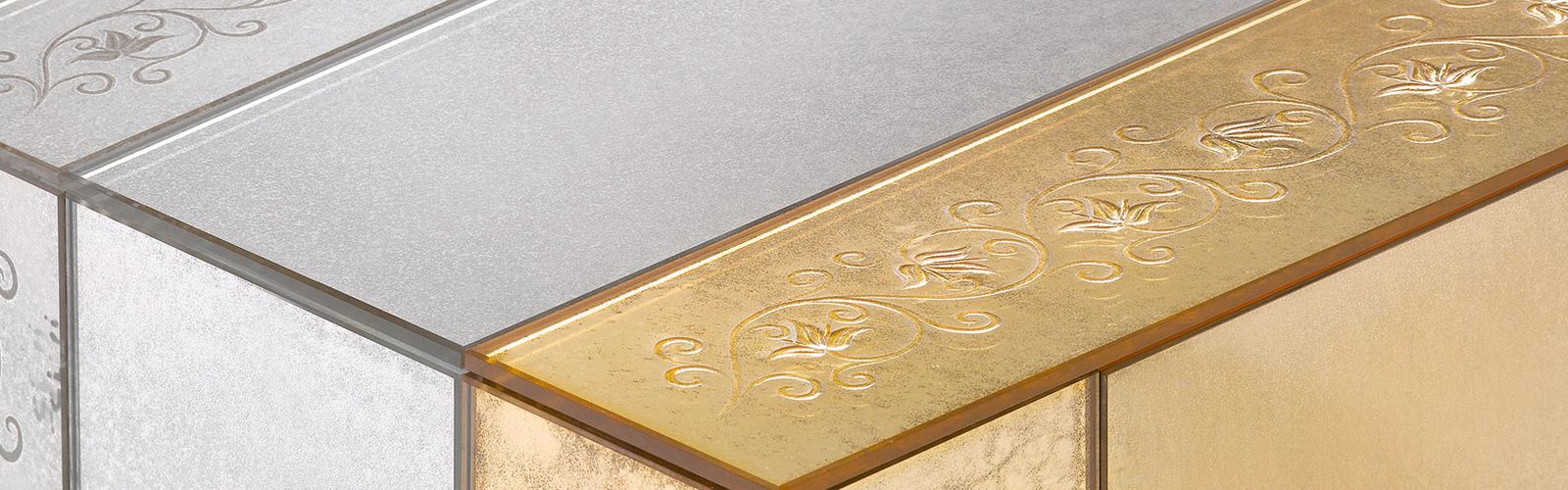 Elgin New Classic Console by Arte Veneziana