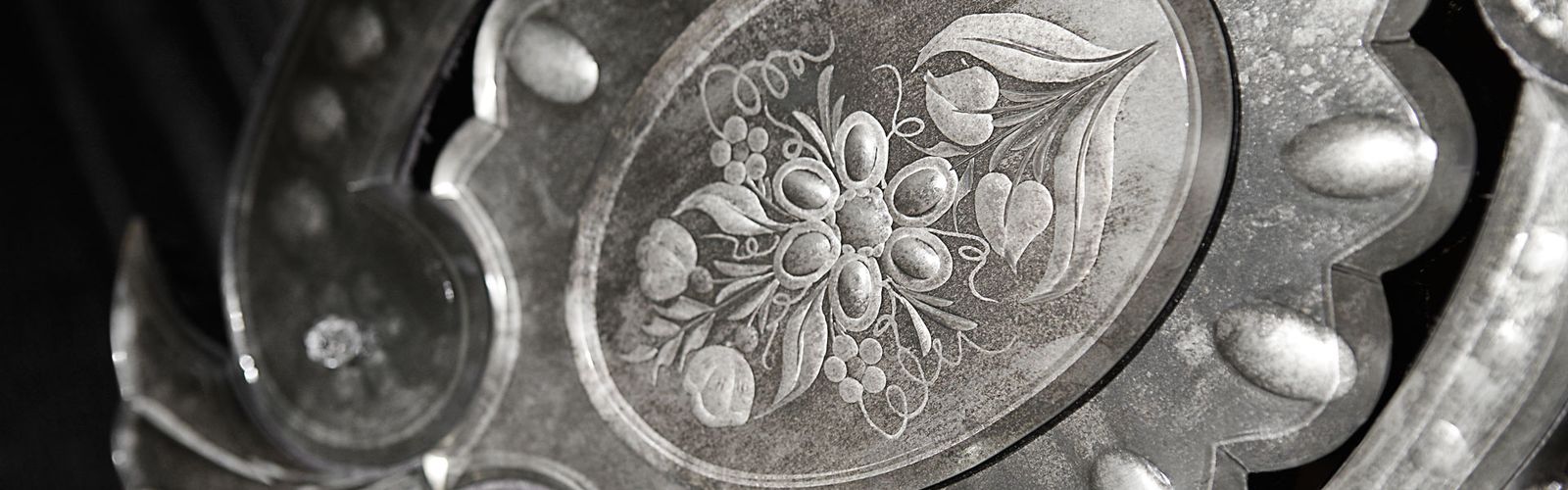 French Style Général Mirror by Arte Veneziana