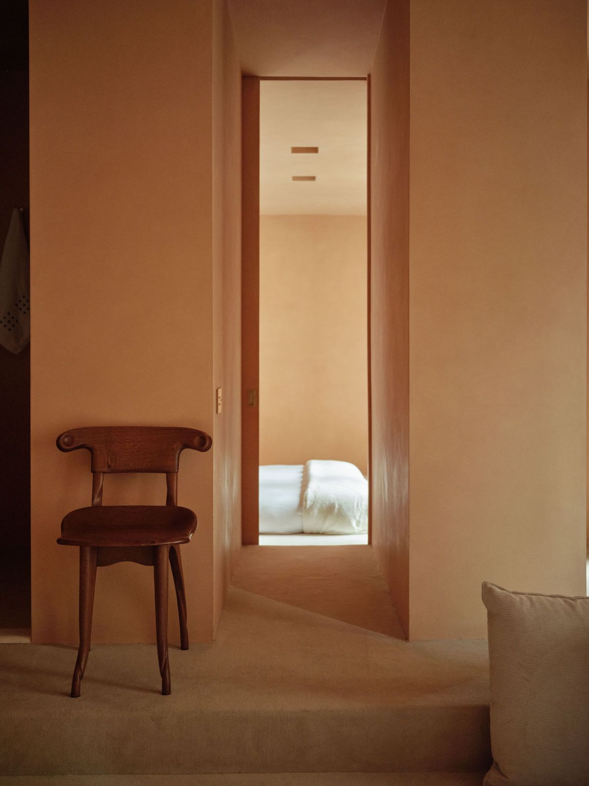 BATLLÓ CHAIR by BD Barcelona Design