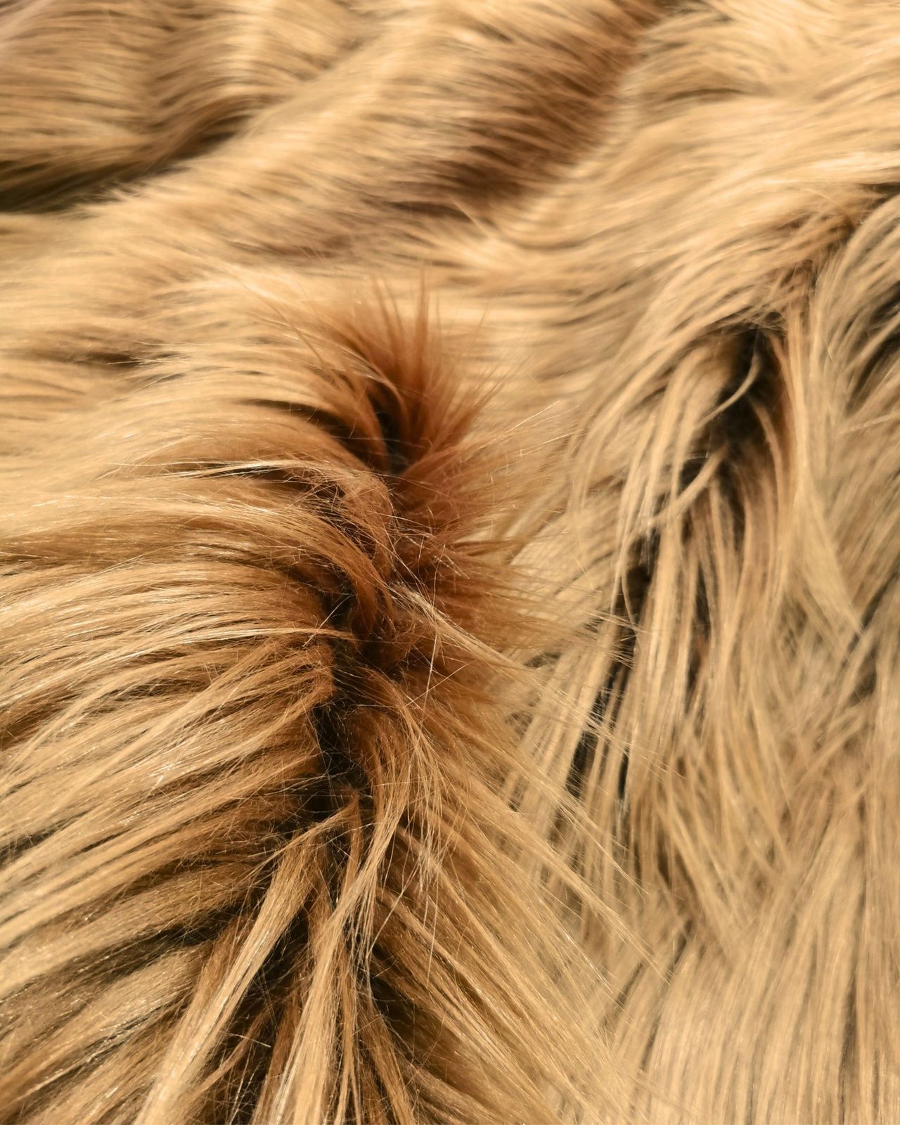 Fausse Fourrure Iba ( Animal Friendly ) by Bérengère Leroy