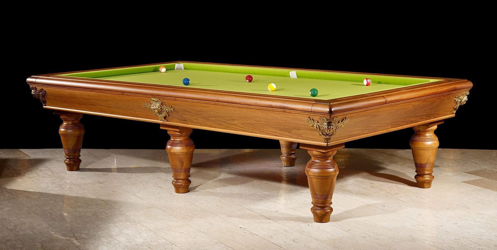 Bologna: Biliardo Sobrio in Stile Antico per Gioco all'Italiana by Biliardi MBM srls