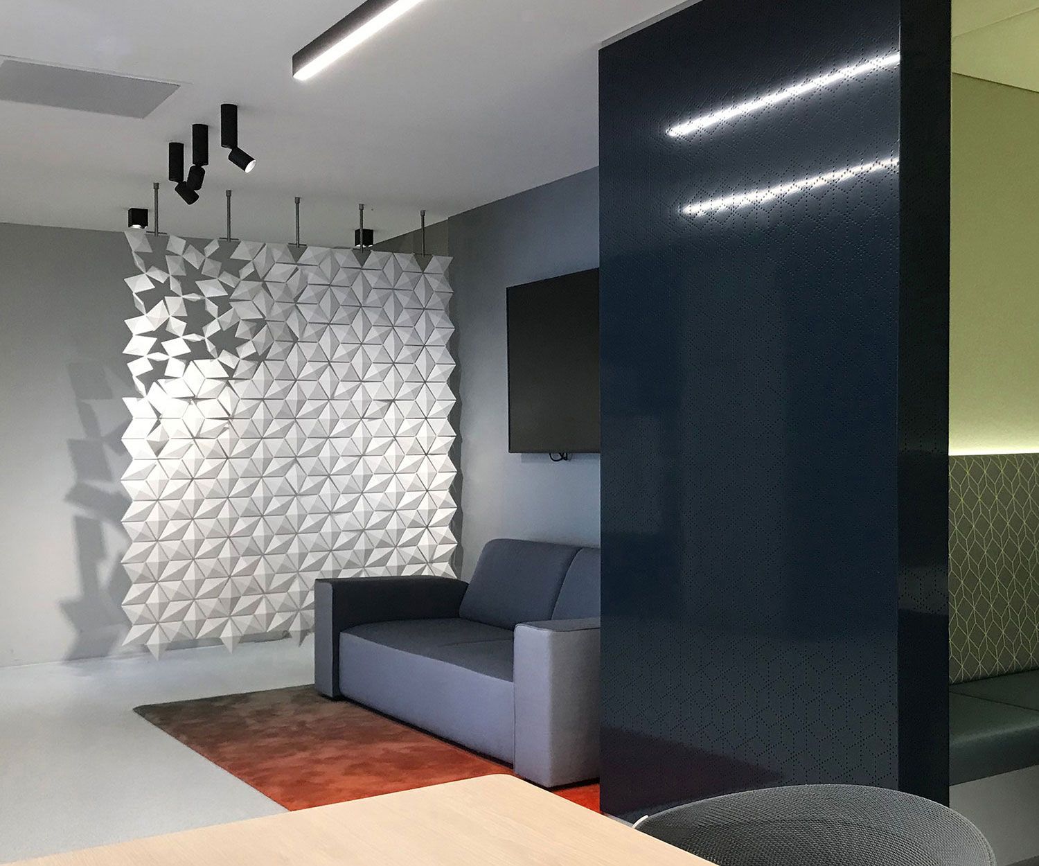 Facet hanging room divider 170 × 207cm in White by Bloomming