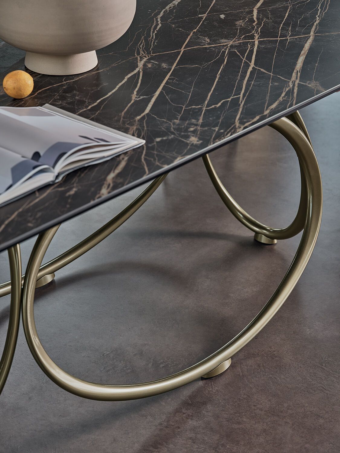 Louis by Bontempi Casa