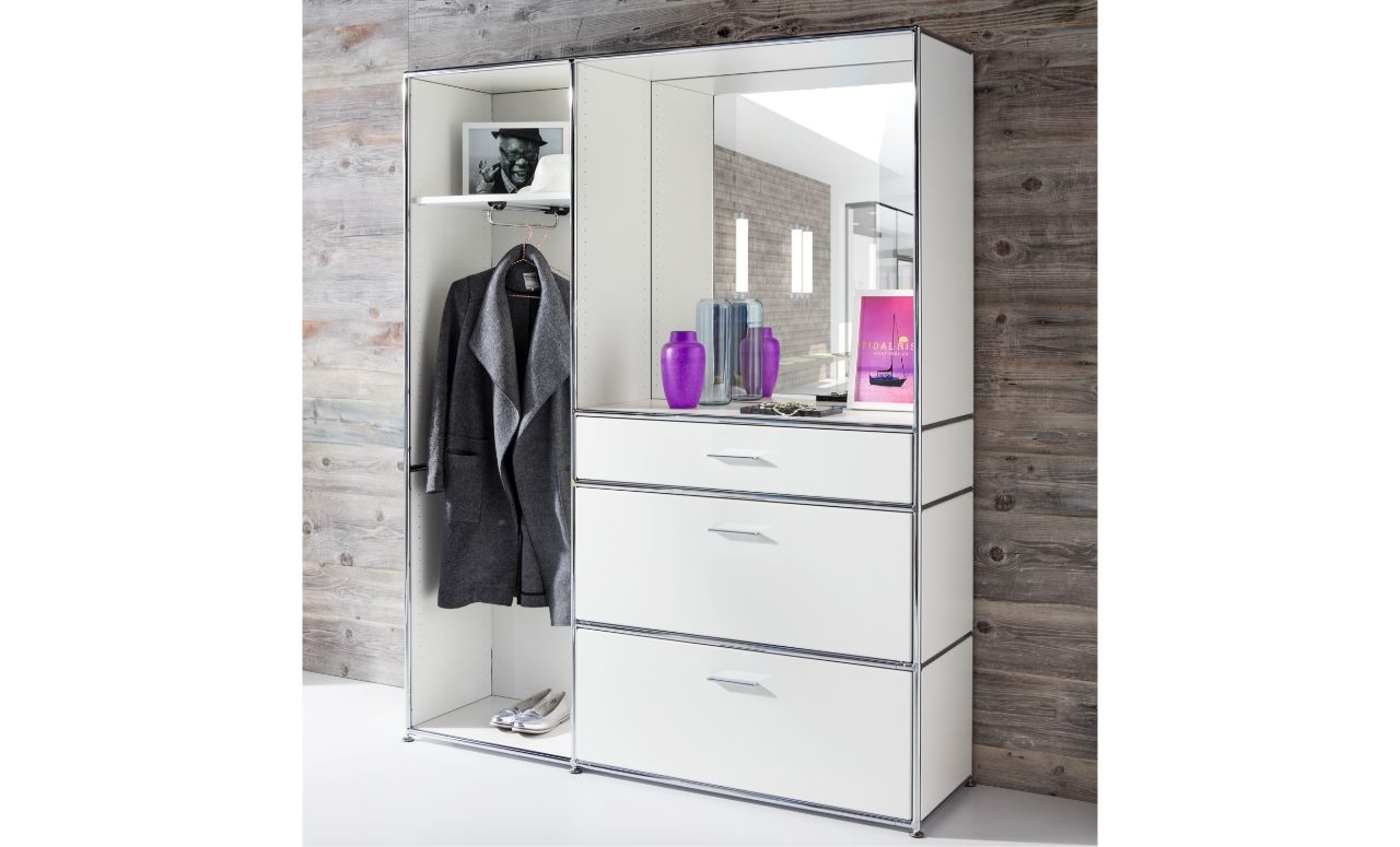 Hallway cabinet by Bosse