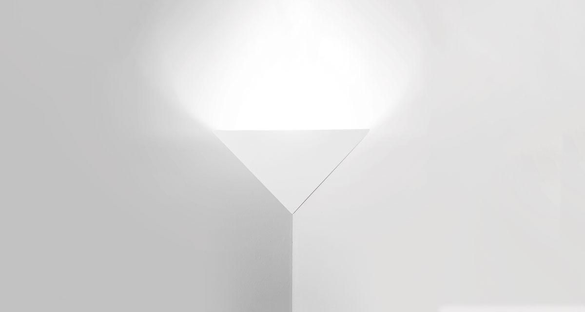 ANGOLO by Buzzi & Buzzi
