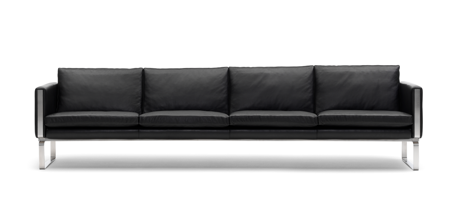 CH104 Sofa by Carl Hansen
