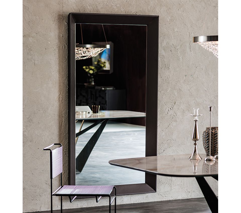 taxedo magnum by Cattelan Italia