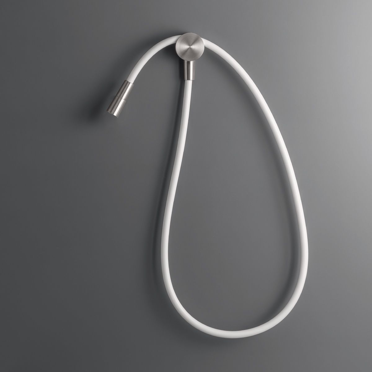 HAND SHOWERS AND BRACKETS FLX05 by Ceadesign