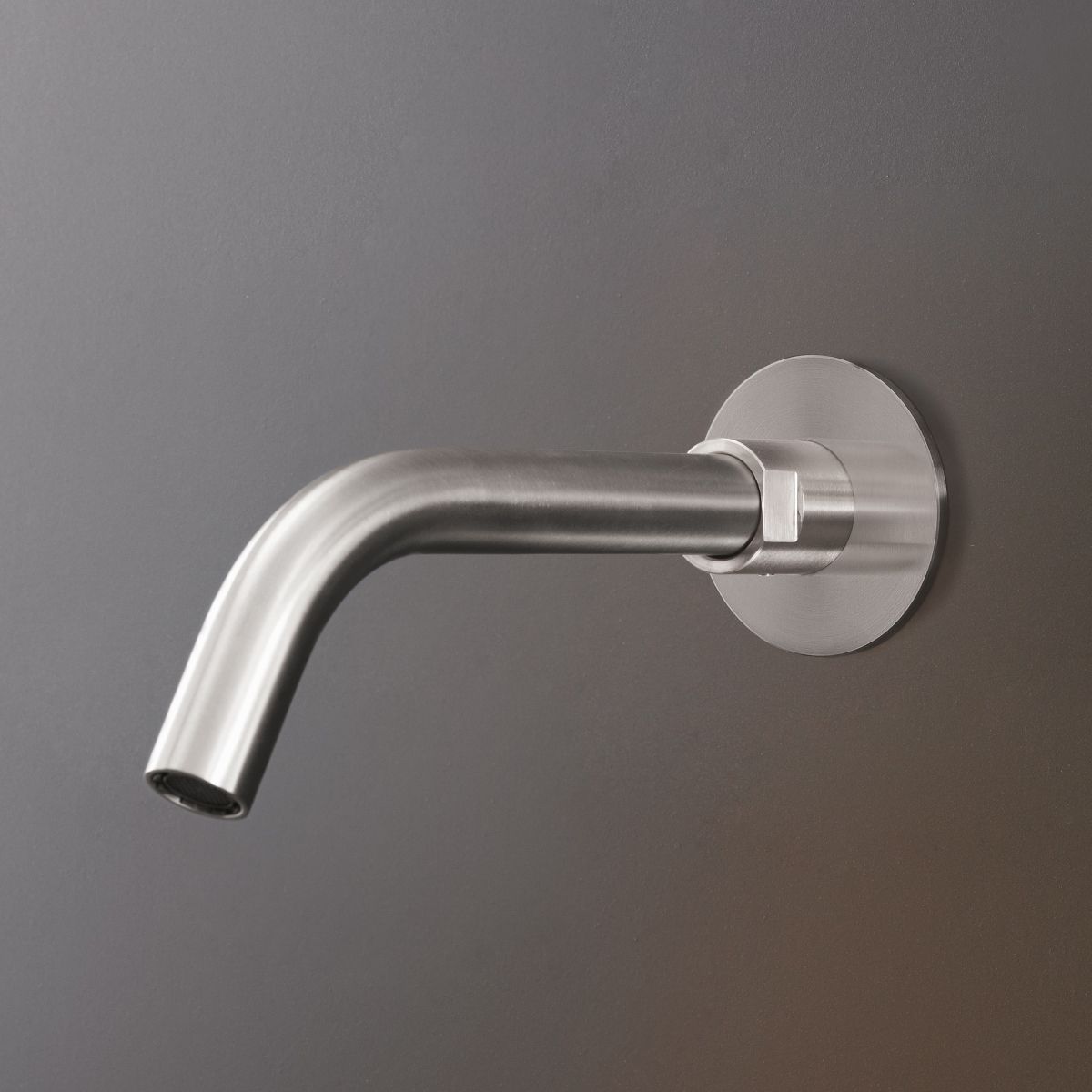 SPOUTS FOR WASHBASIN BIDET NEU21 by Ceadesign