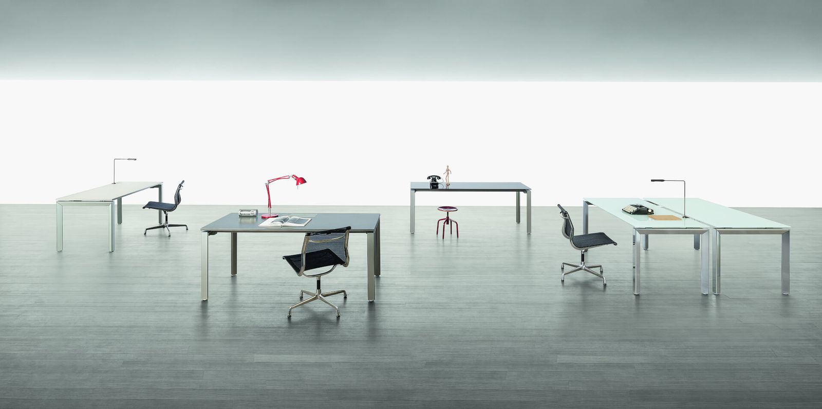 Point - office table and desk system by Citterio