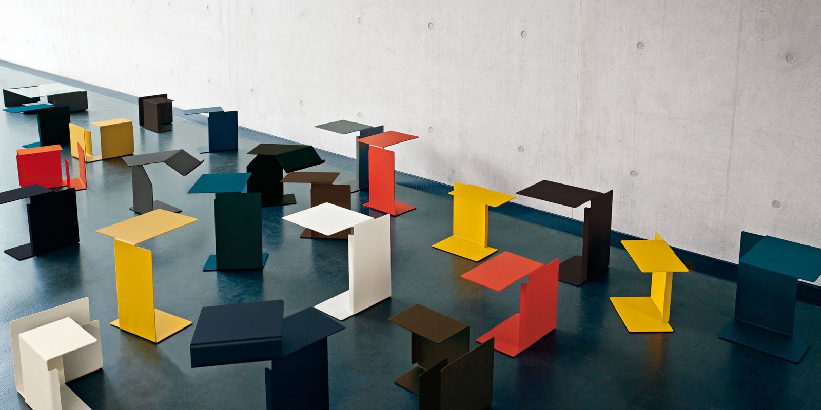 Diana F Side Table by ClassiCon