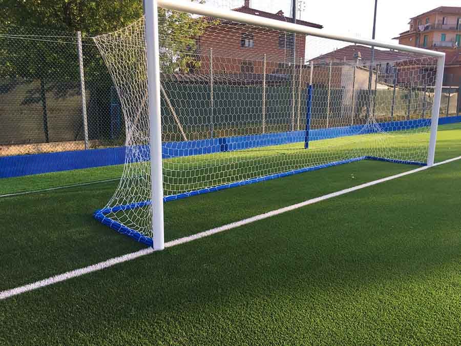 Protezioni porte da calcio, sicurezza campi sportivi | Codex srl by Codex
