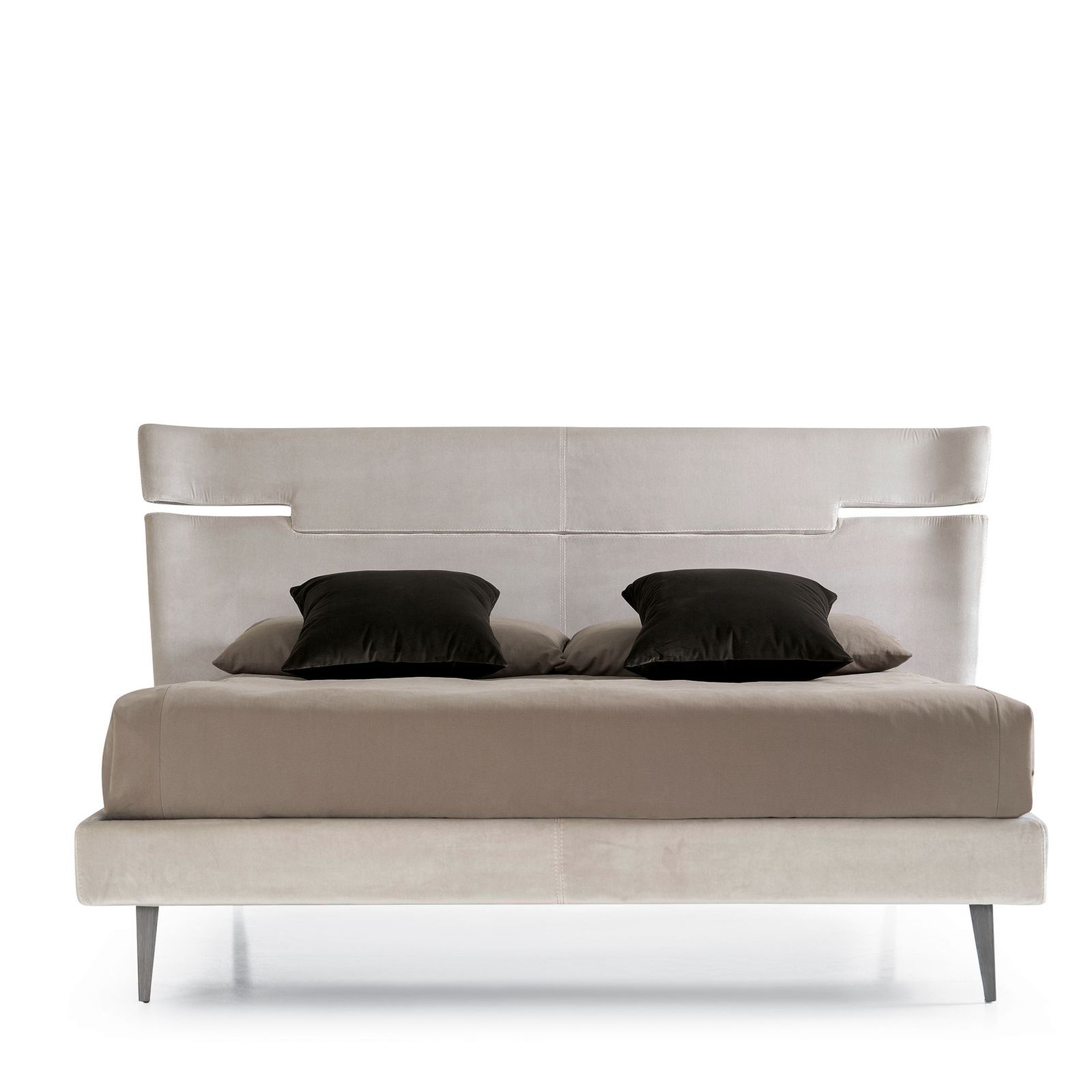 Zeno bed by CorteZari