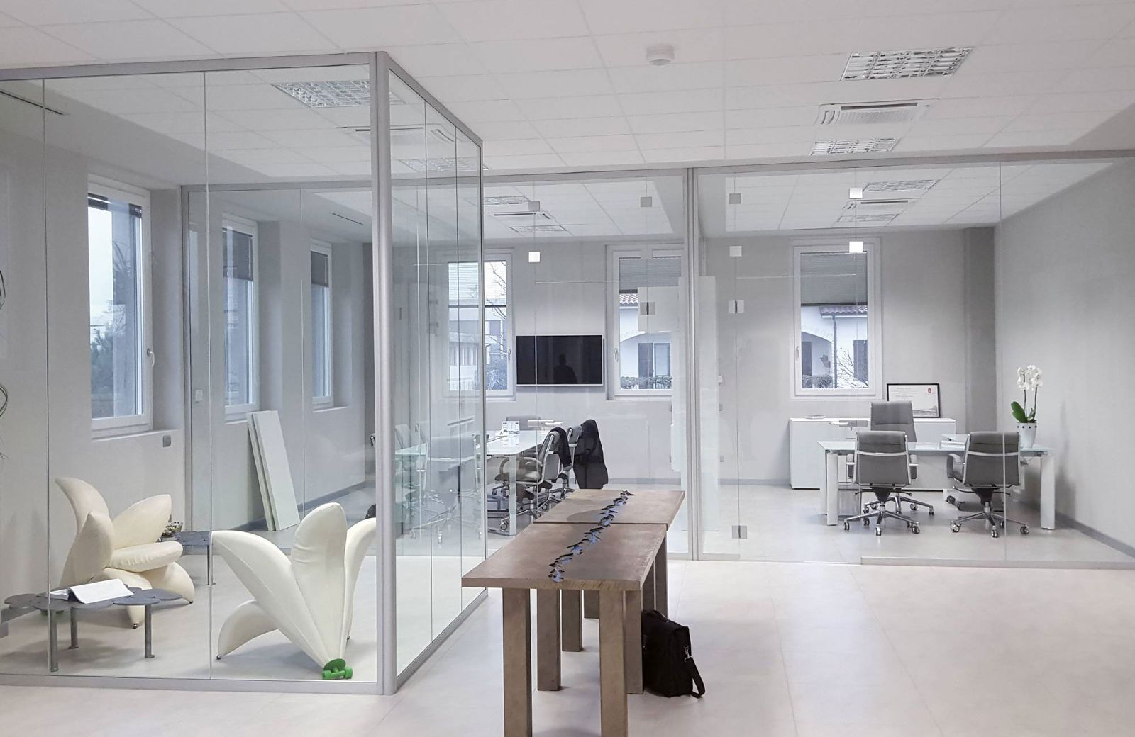 Idrawall glass wall by CUF Milano