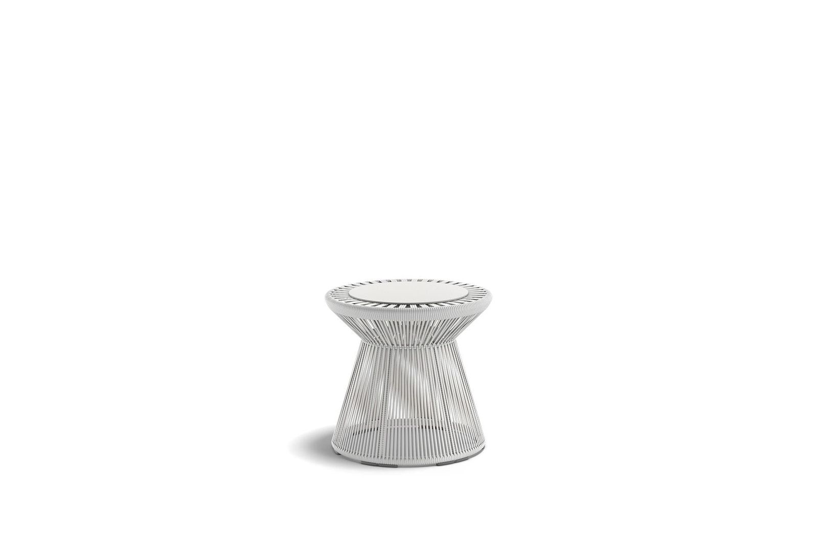 CIRQL NU Side table with central Base by Dedon