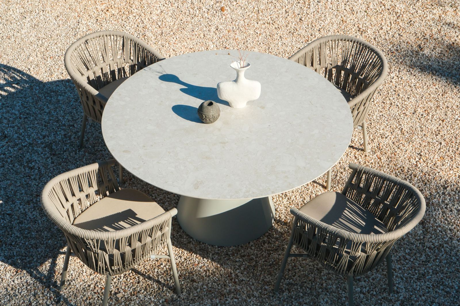 Bombay Table by DRIGANI