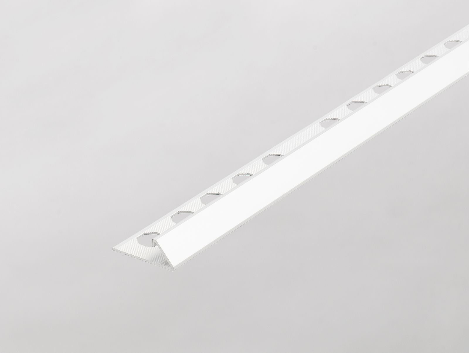 Novobisel - Proteger esquinas by EMAC Italia