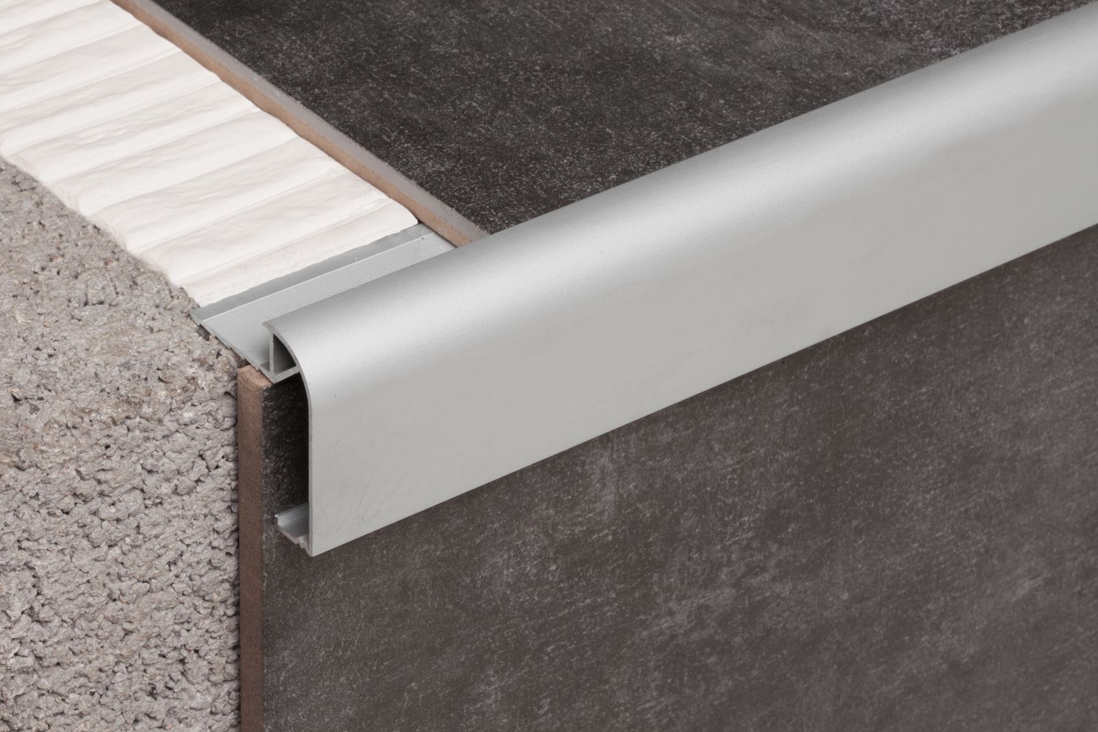 Novoencimera Aluminio - Peldaño de escalera by EMAC Italia