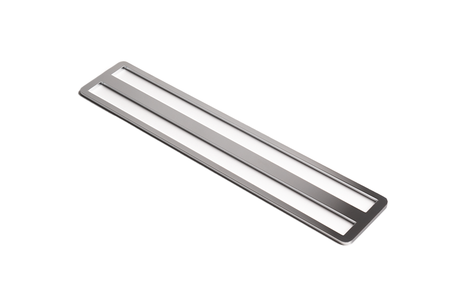 E750000239 Grille Chrome by Esistyle