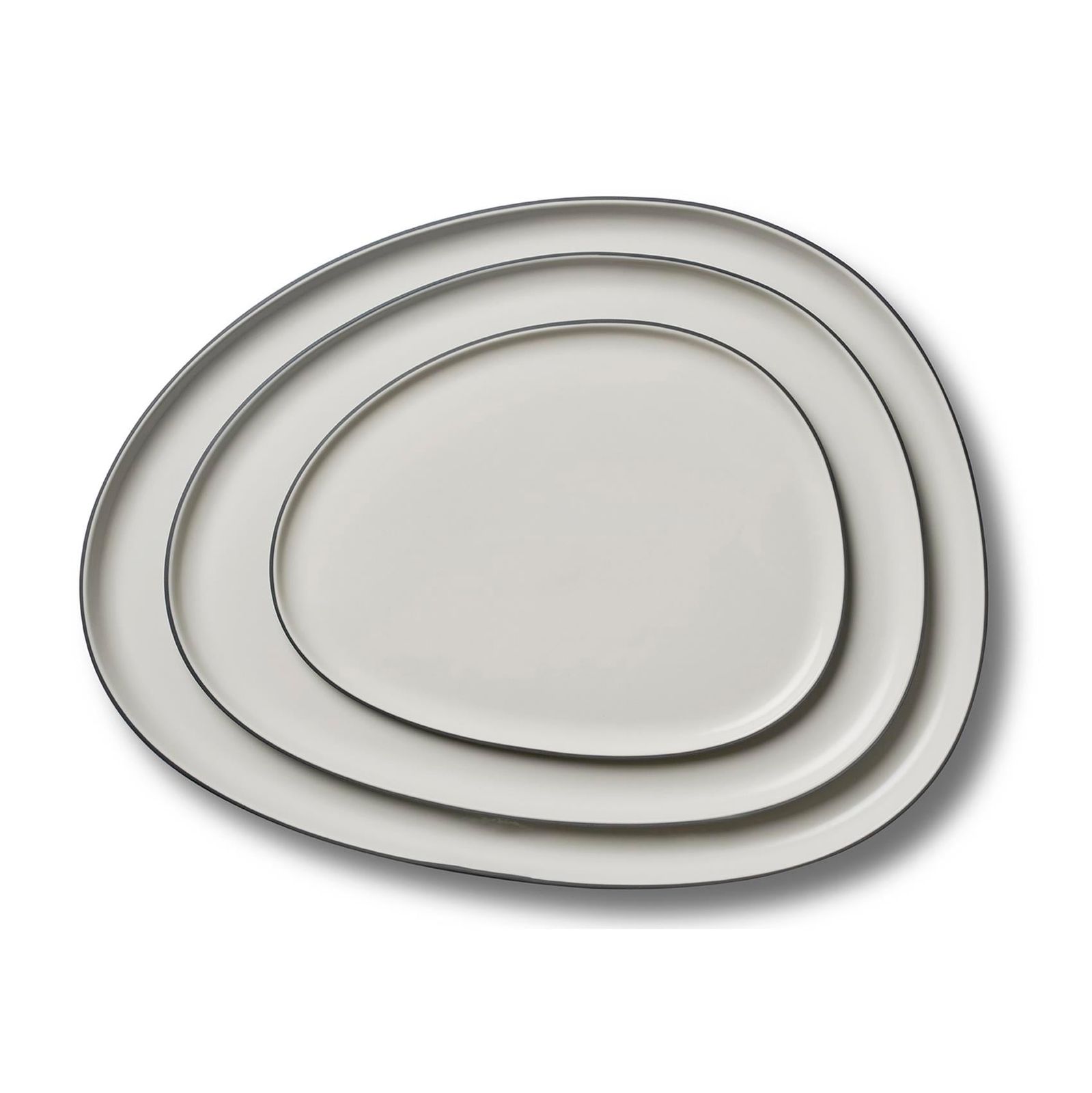Stone Plate Set Black & Ivory by Esma Dereboy