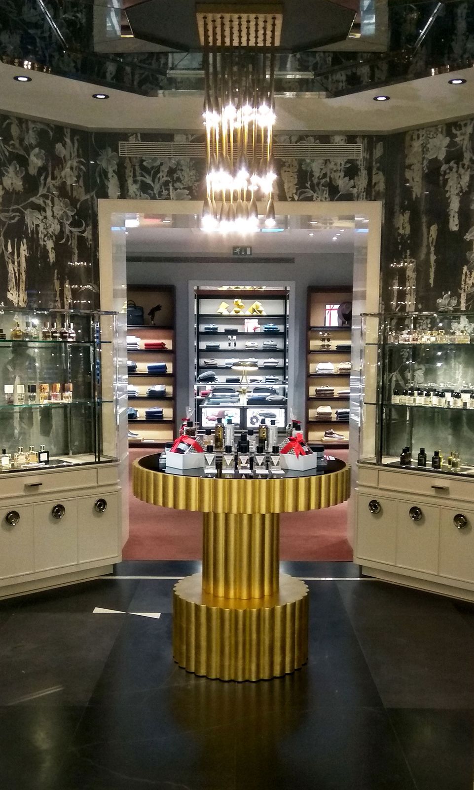 Santa Eulalia by Essequattro spa