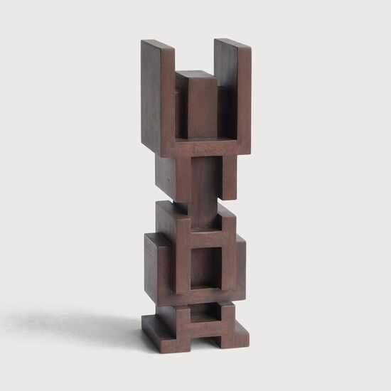 False Idol #4 - Brown - 9 x 9 x 30 cm (10127136) by Ethnicraft