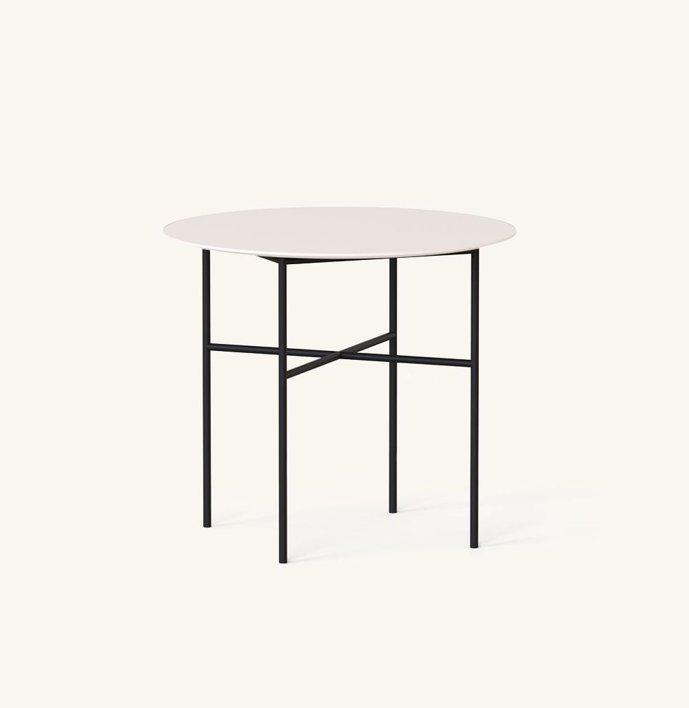 Grada outdoor round dining table by EXPORMIM
