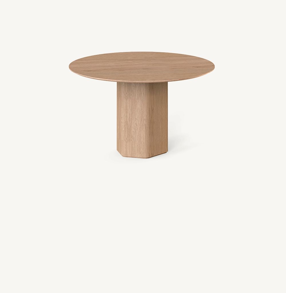 Talo indoor round dining table by EXPORMIM