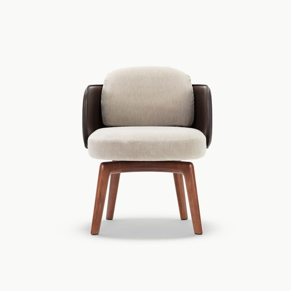 Mochi Twist Chair by Exteta