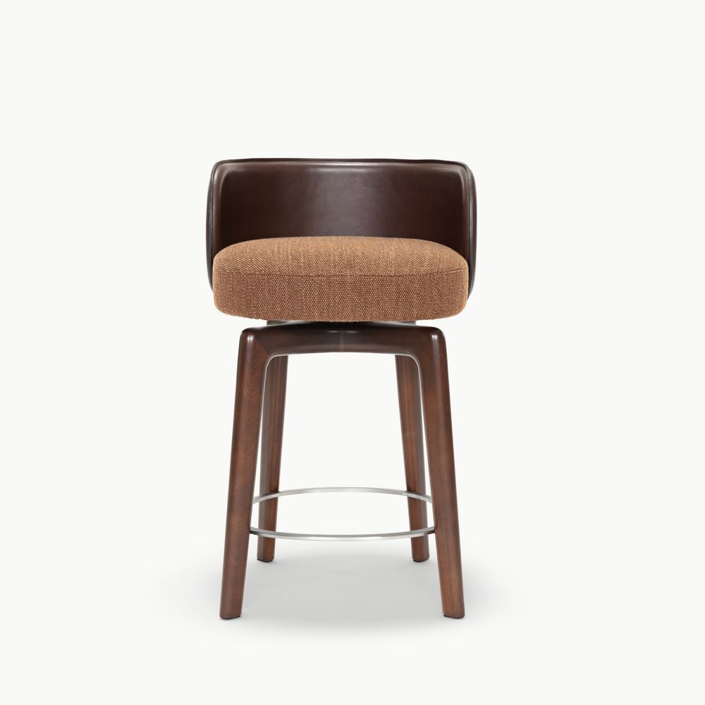 Mochi Twist Stool by Exteta