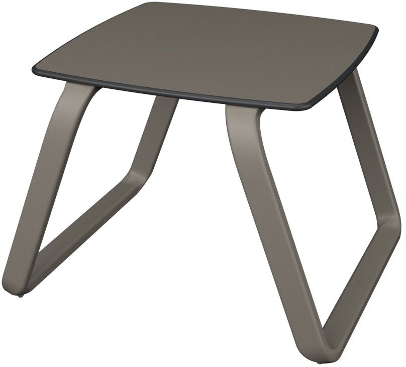 Lounge - Vila Table by Ezpeleta