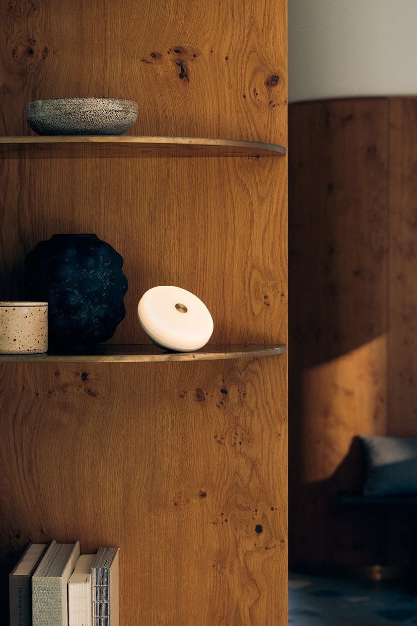 Frandsen ONE Light source by Frandsen