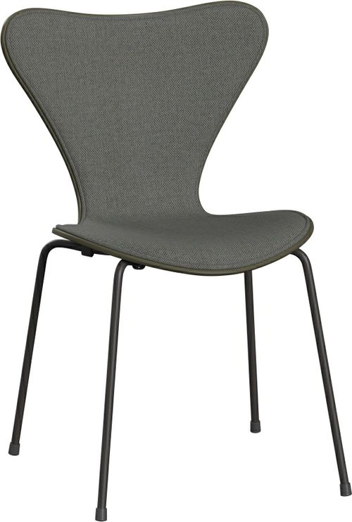 Series 7™ by Fritz Hansen
