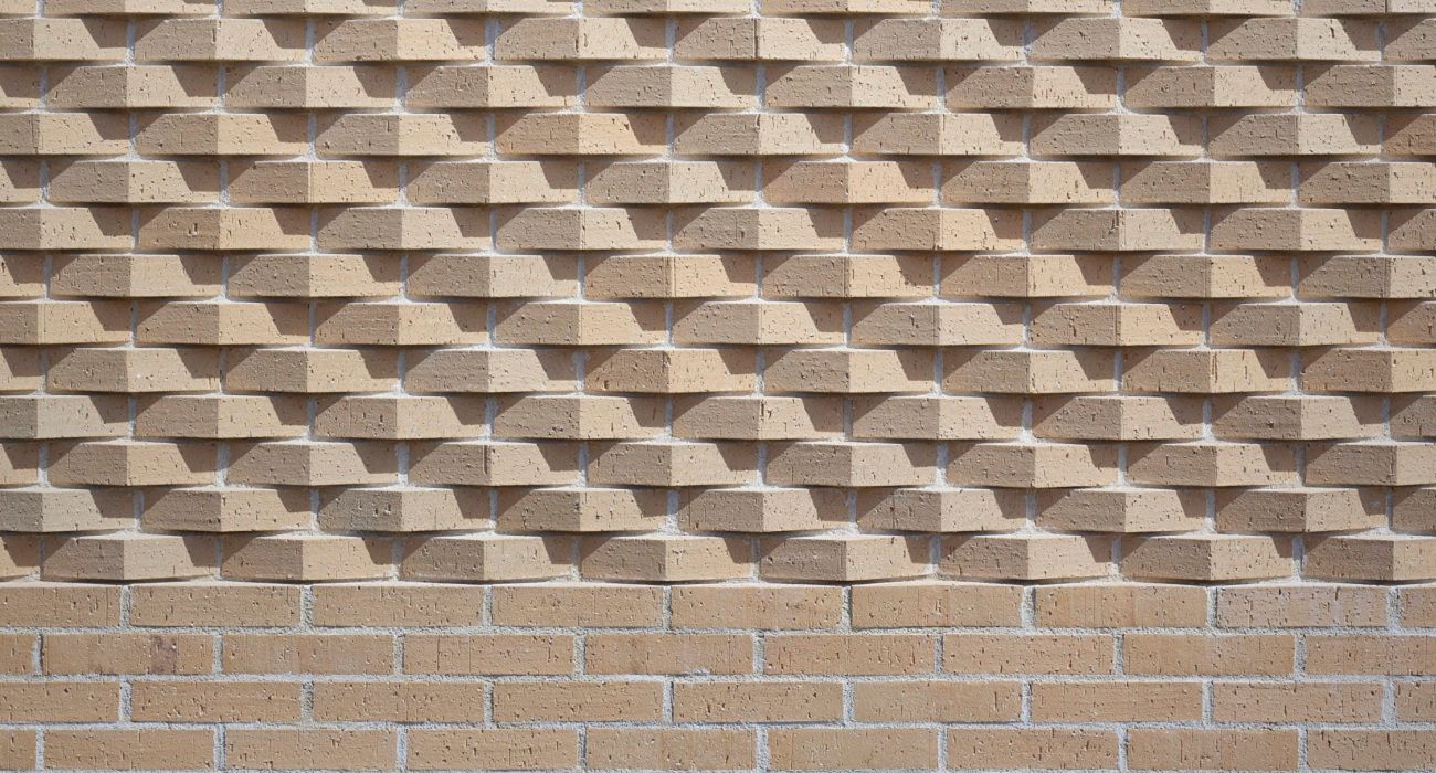 GIMA - Qualität aus Ton - Facade relief with a textile look by GIMA