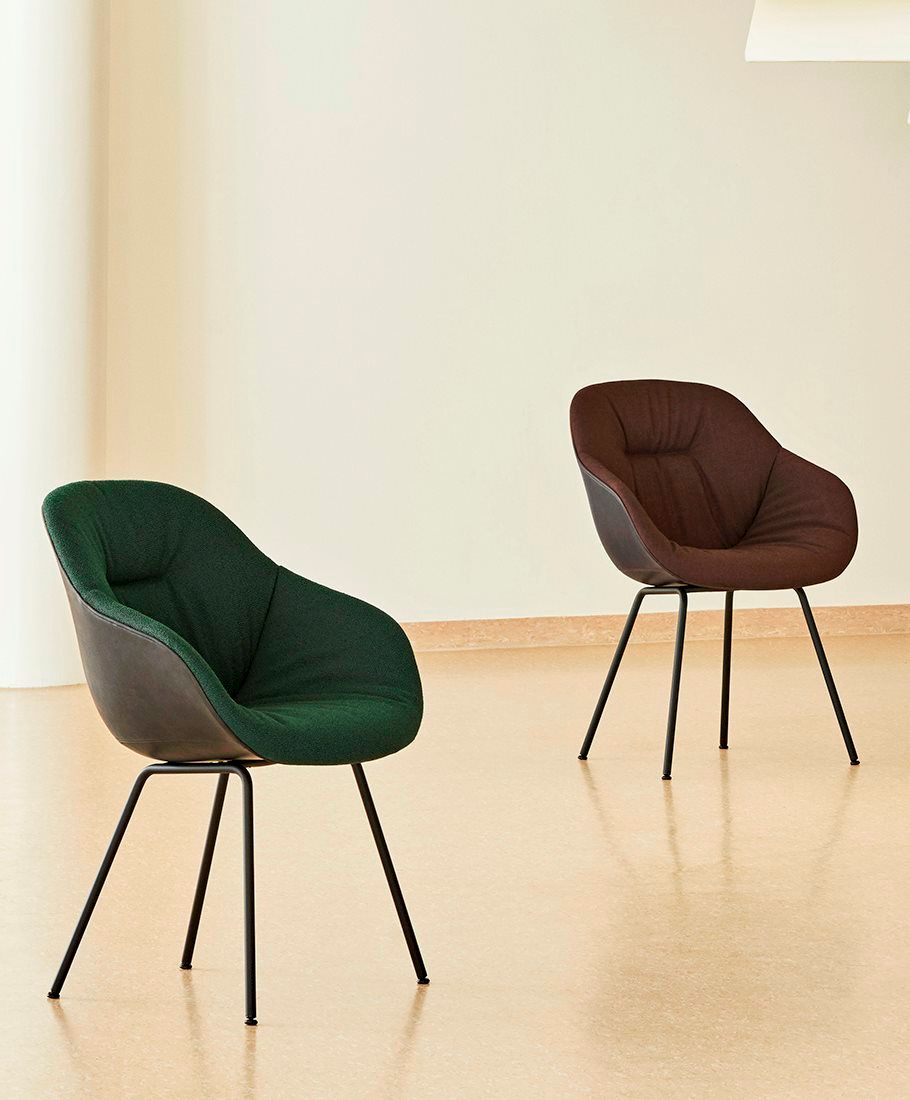 About A Chair AAC 127 Soft Duo by Hay