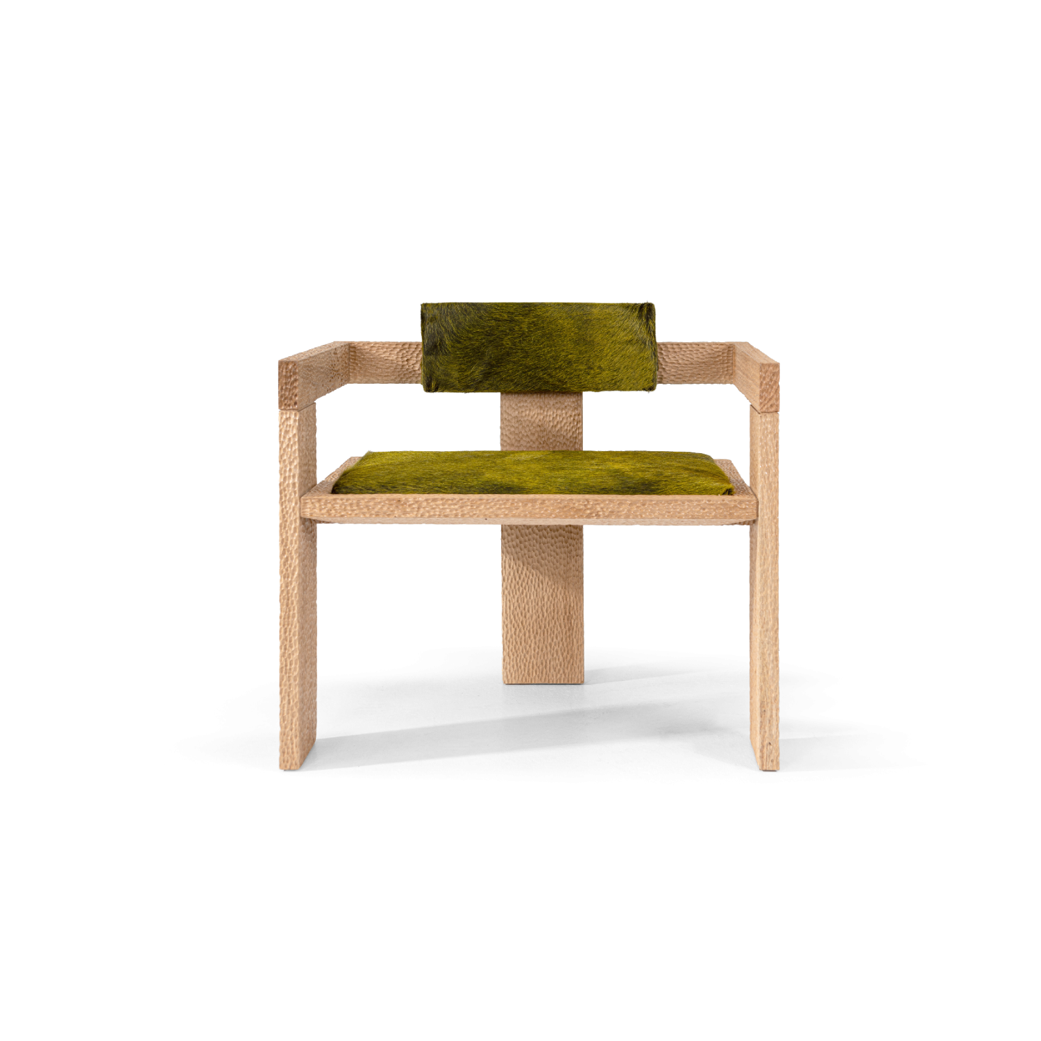 Kantglam Armchair by HESSENTIA | Cornelio Cappellini