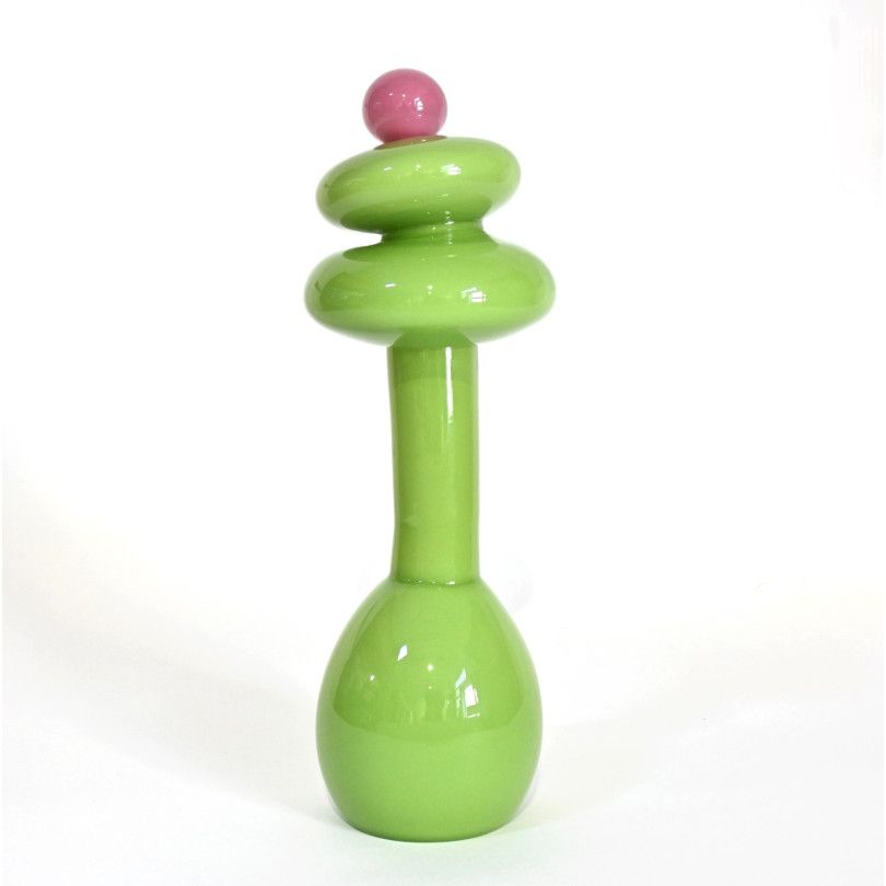 THE GREEN BIG DANCER glass sculpture by ICI ET LÀ