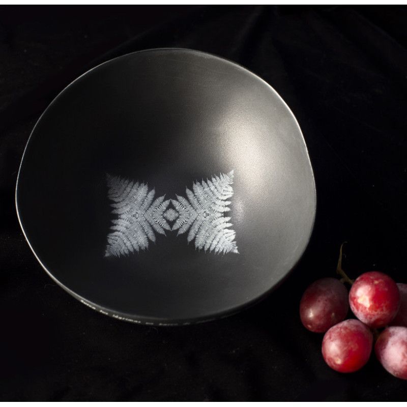 WOLF BLACK bowl by ICI ET LÀ
