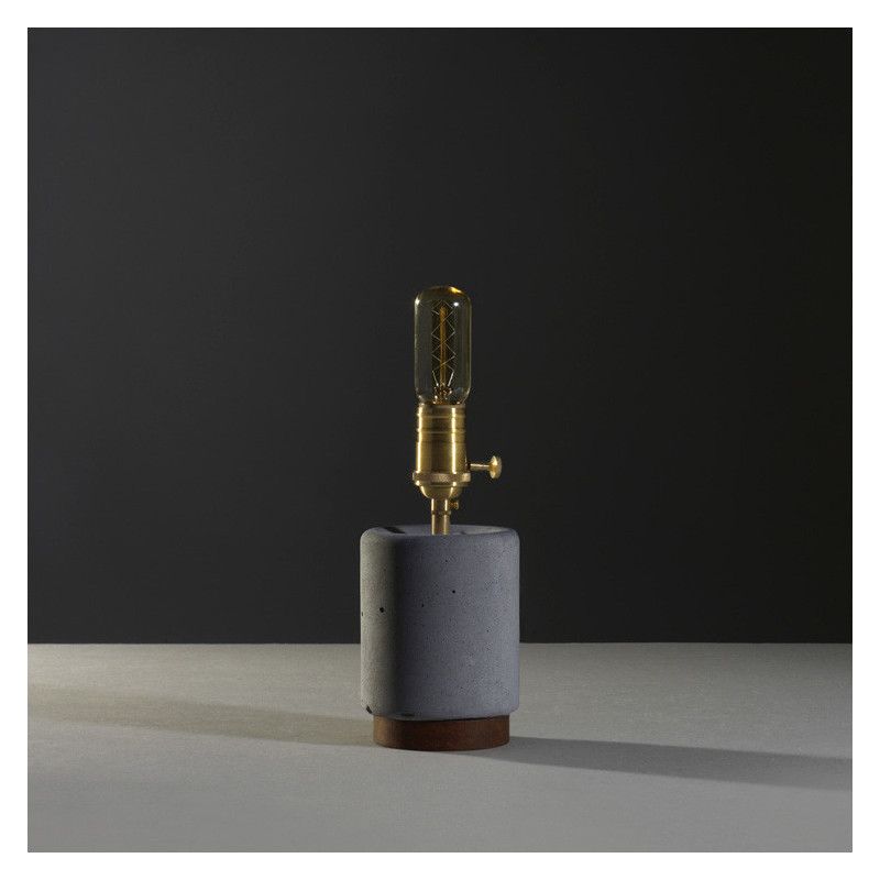 CONCRETO M table lamp by ICI ET LÀ
