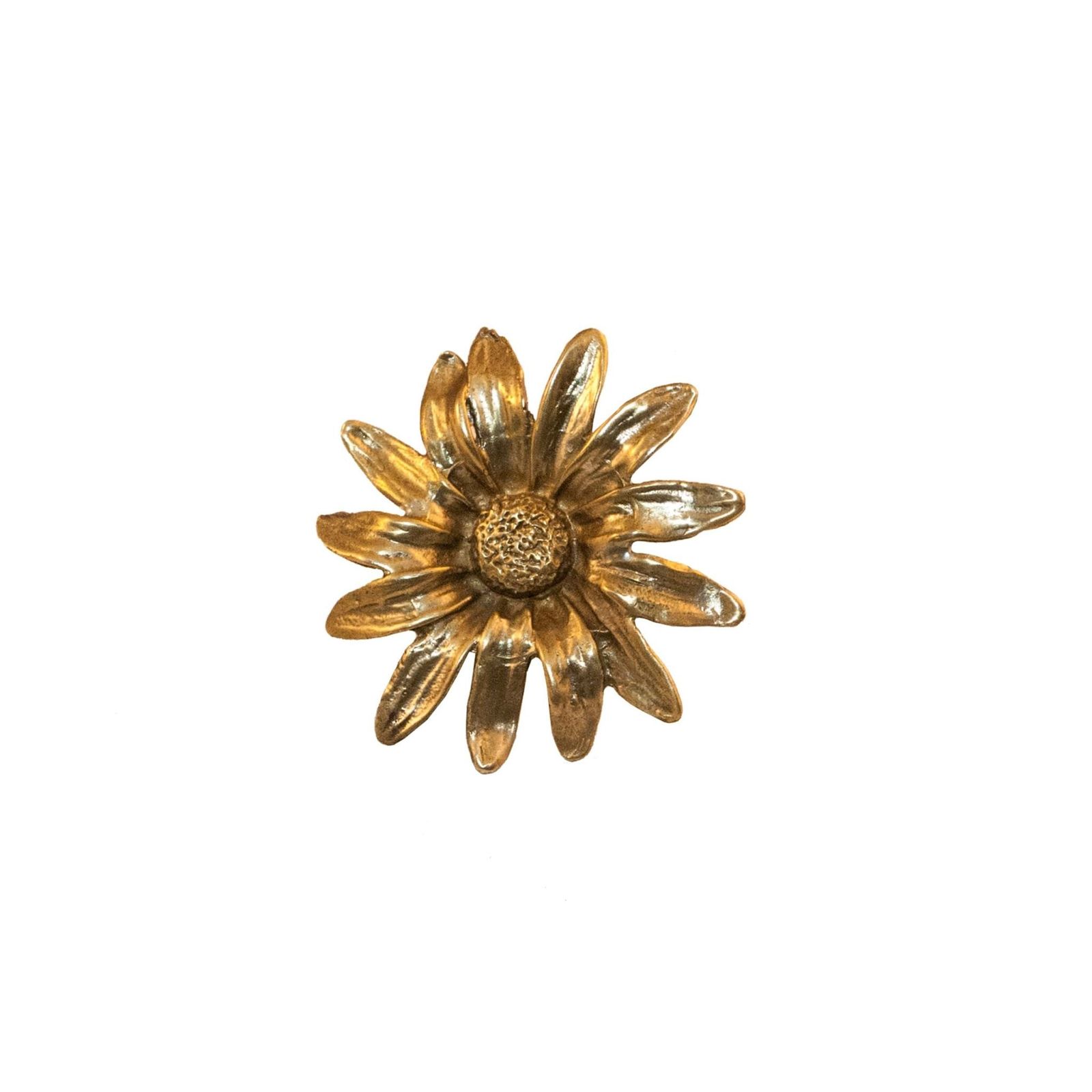 Flora Daisy – flower brass knob by Il Bronzetto