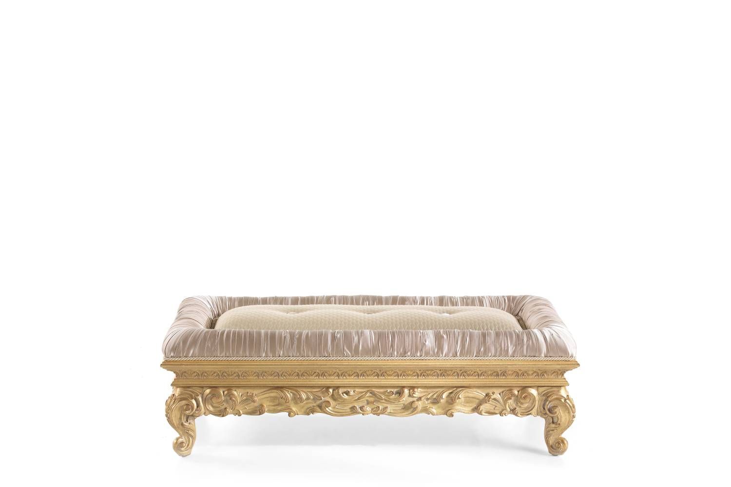 Scarlett bench by Jumbo Collection