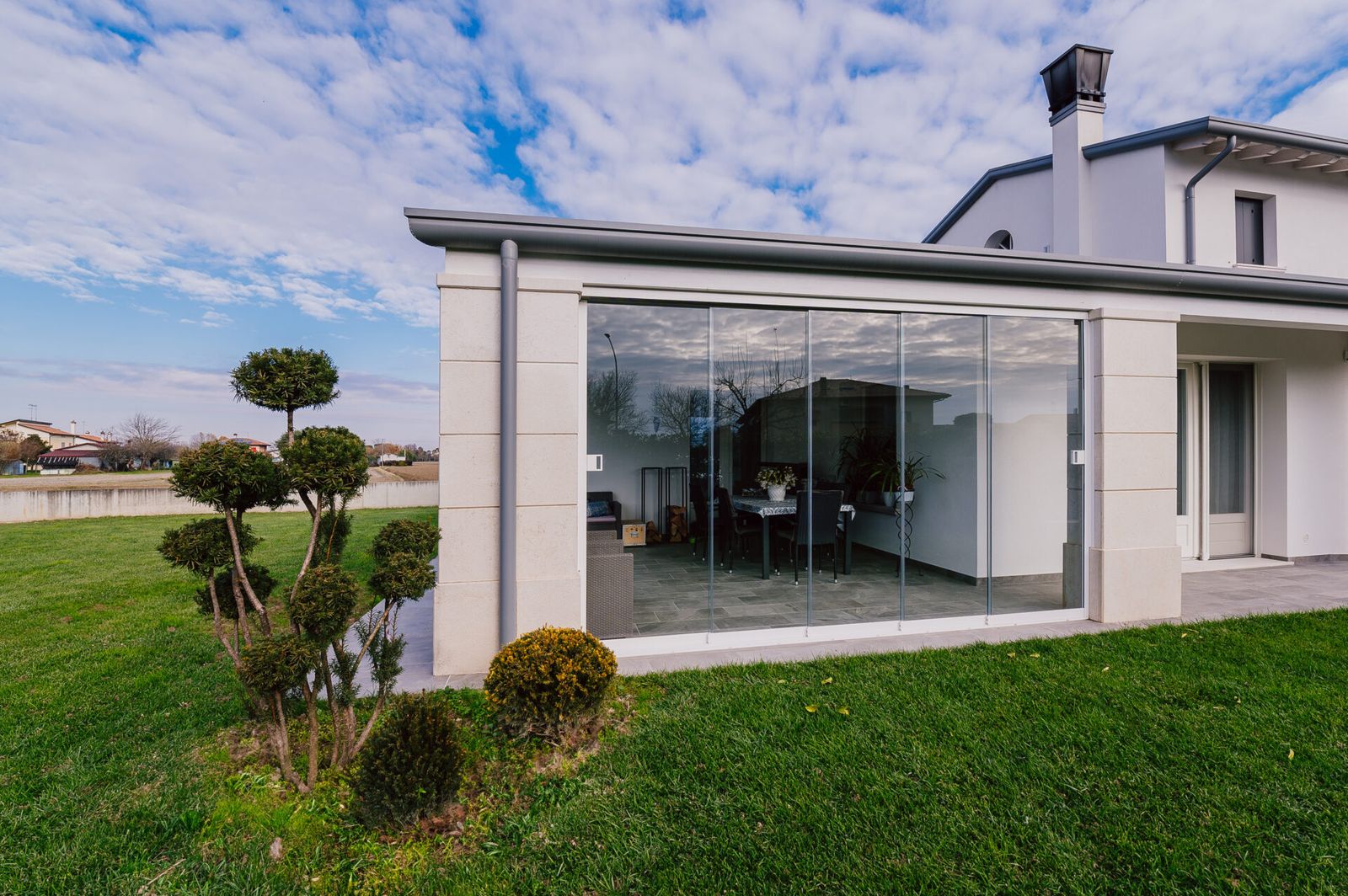 Line Glass by KE Outdoor Design