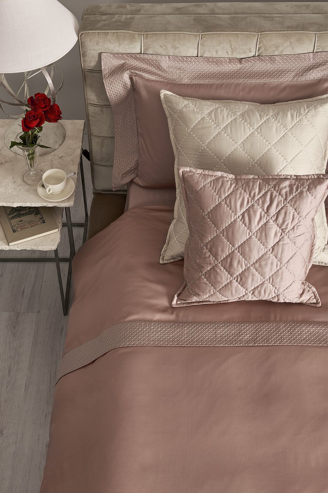 Set copripiumino Pergamon bordo ricamato by Mastro Raphael