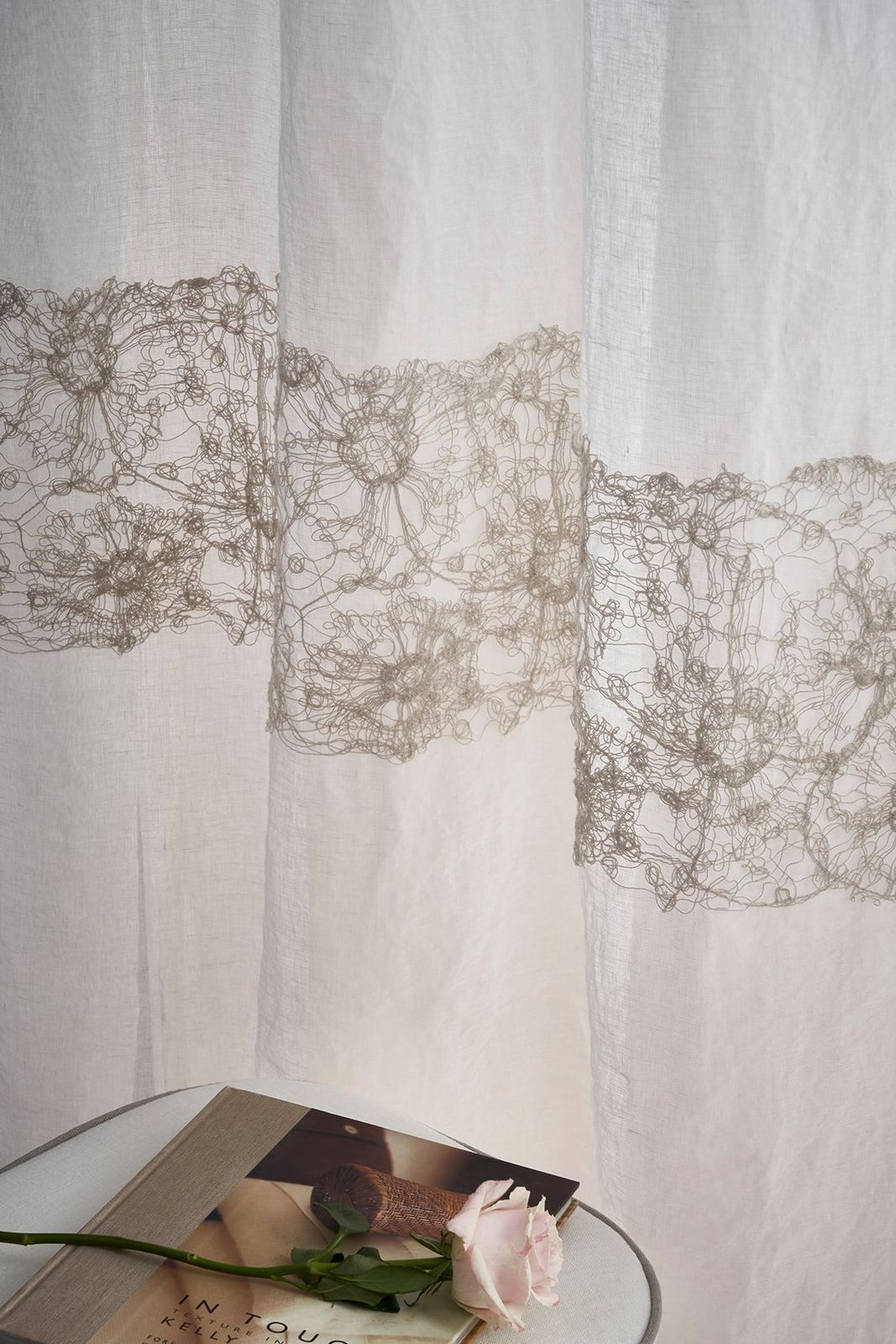 Tenda Romance doppia fascia macramé fiori by Mastro Raphael
