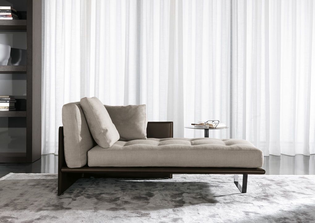 Luggage by Minotti