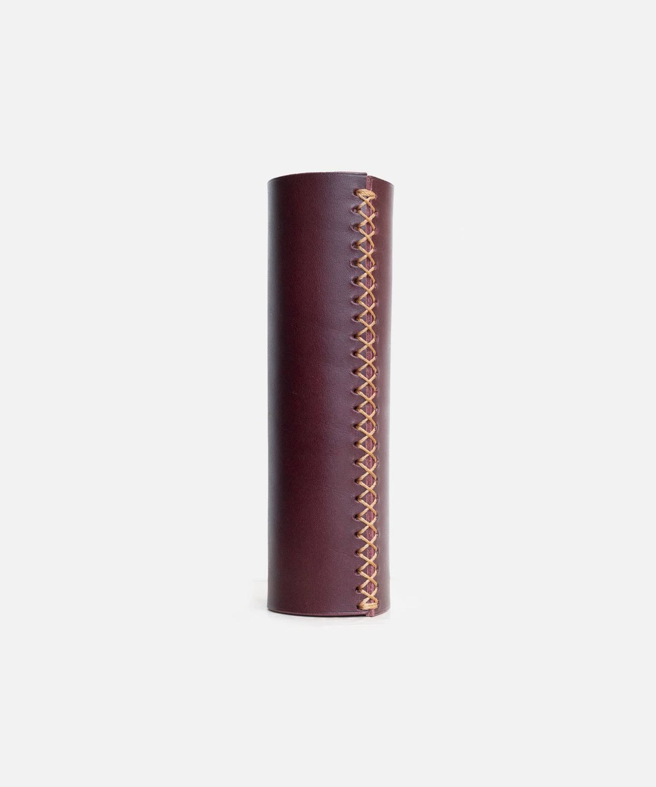 Victoria Leather Sleeve | Luxury Cordless Lamp Protection by NEOZ Lighting