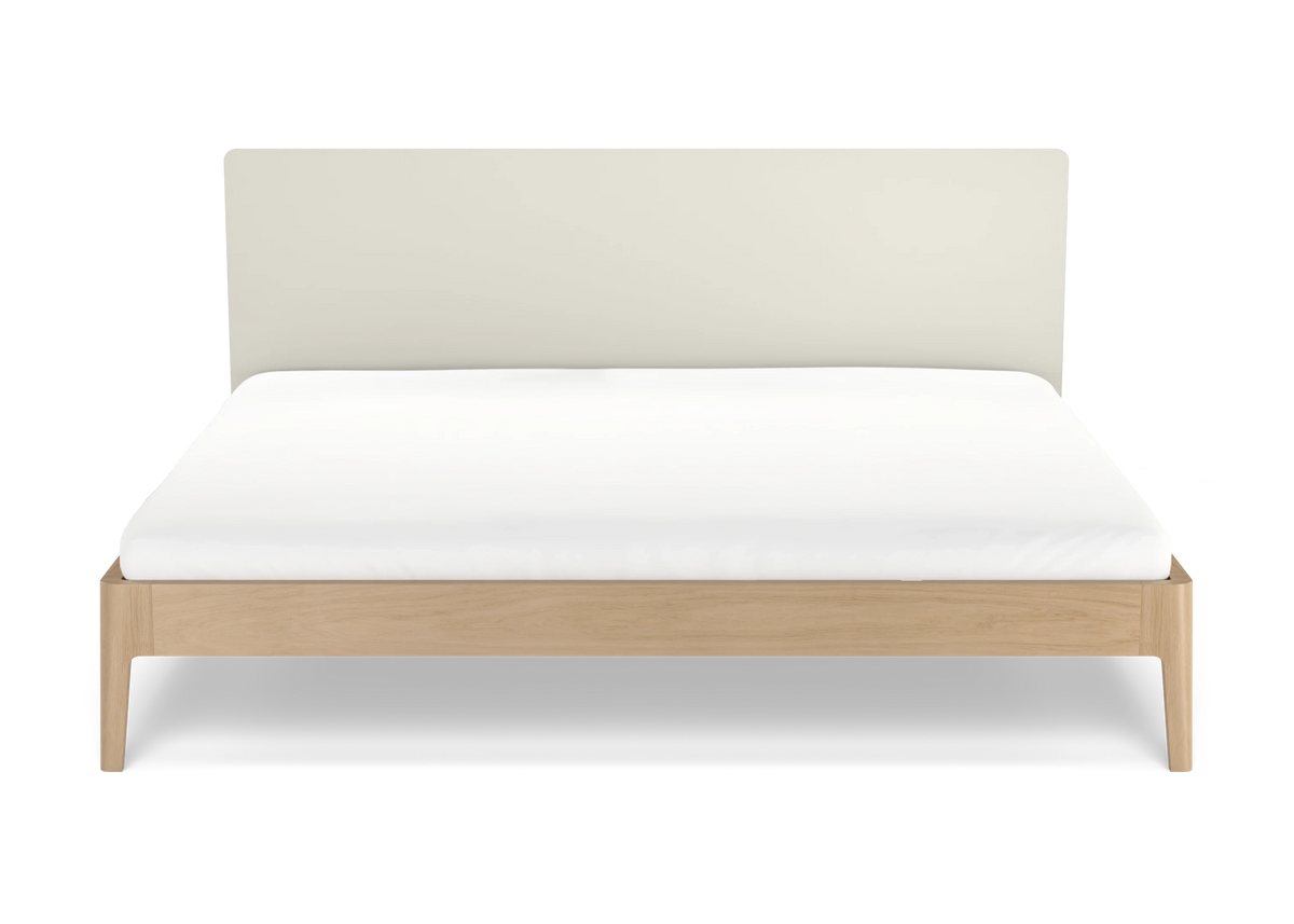 Lino Bed - Solid 200x200 cm by Noah Living
